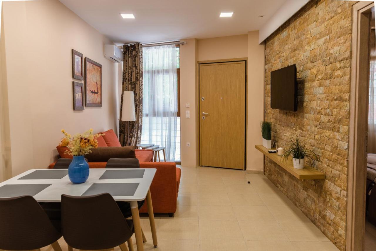 La Petit Maison * Θεσσαλονίκη